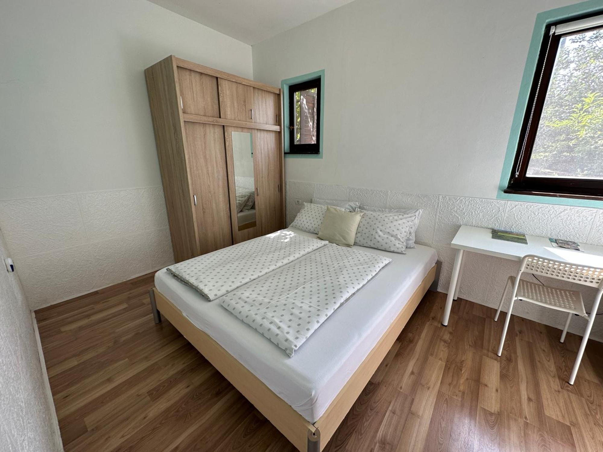 Quiet Countryside Apartments Near The City And The Sea Koper Exterior photo